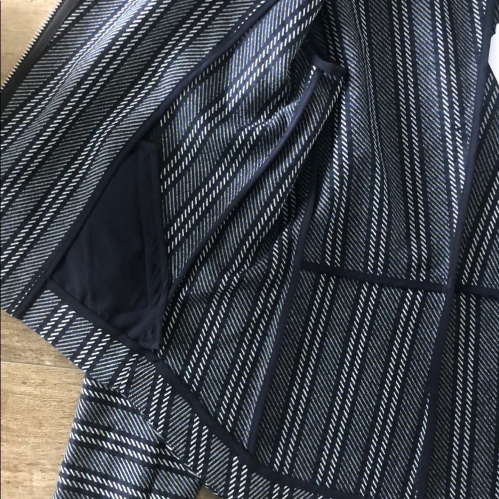 Veronica Beard Jacket - Picture 2 of 3